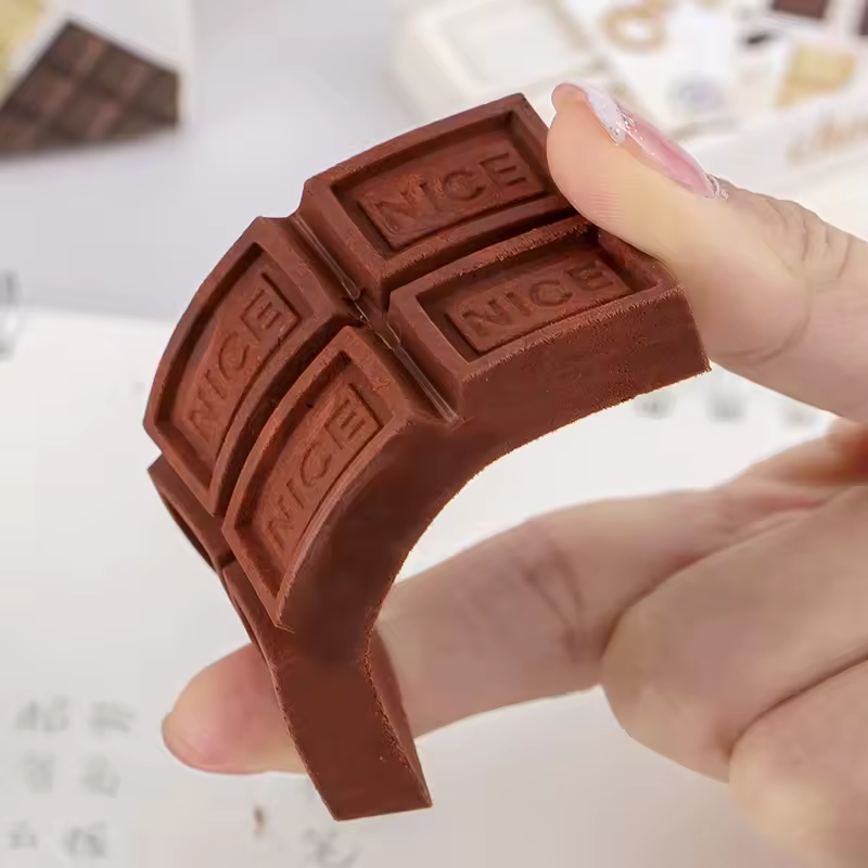 Chocolate Eraser (White chocolate)